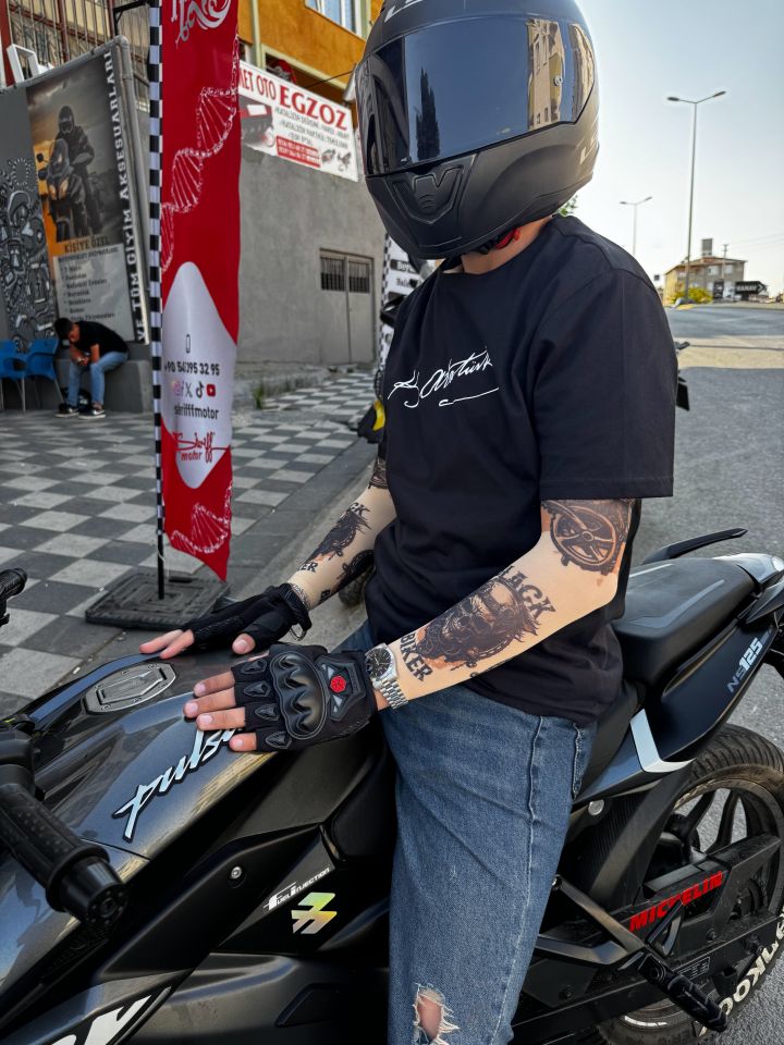 Kol Dövmesi - Güneş Koruması / MODEL-B