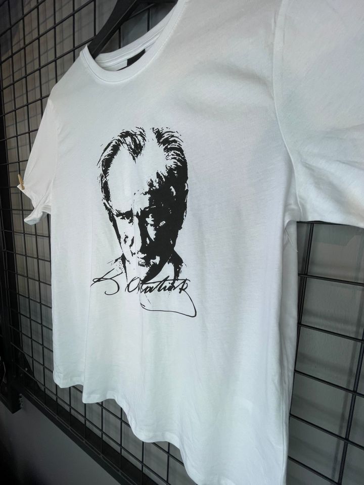 Atatürk Tshirt Beyaz
