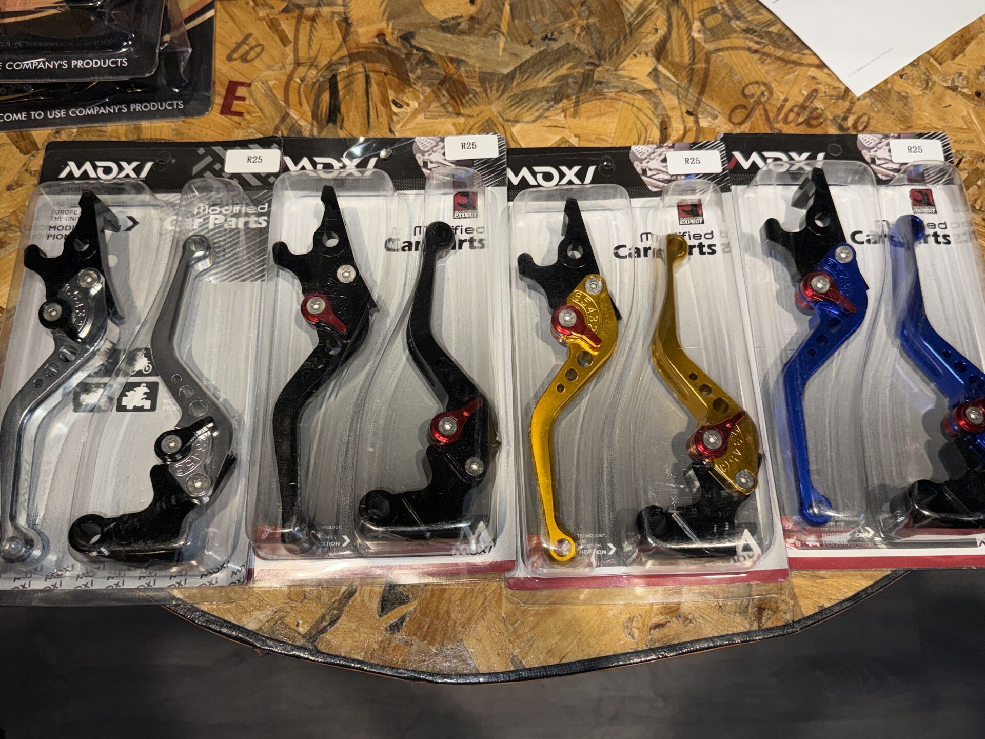 Yamaha R25 Spor Manet