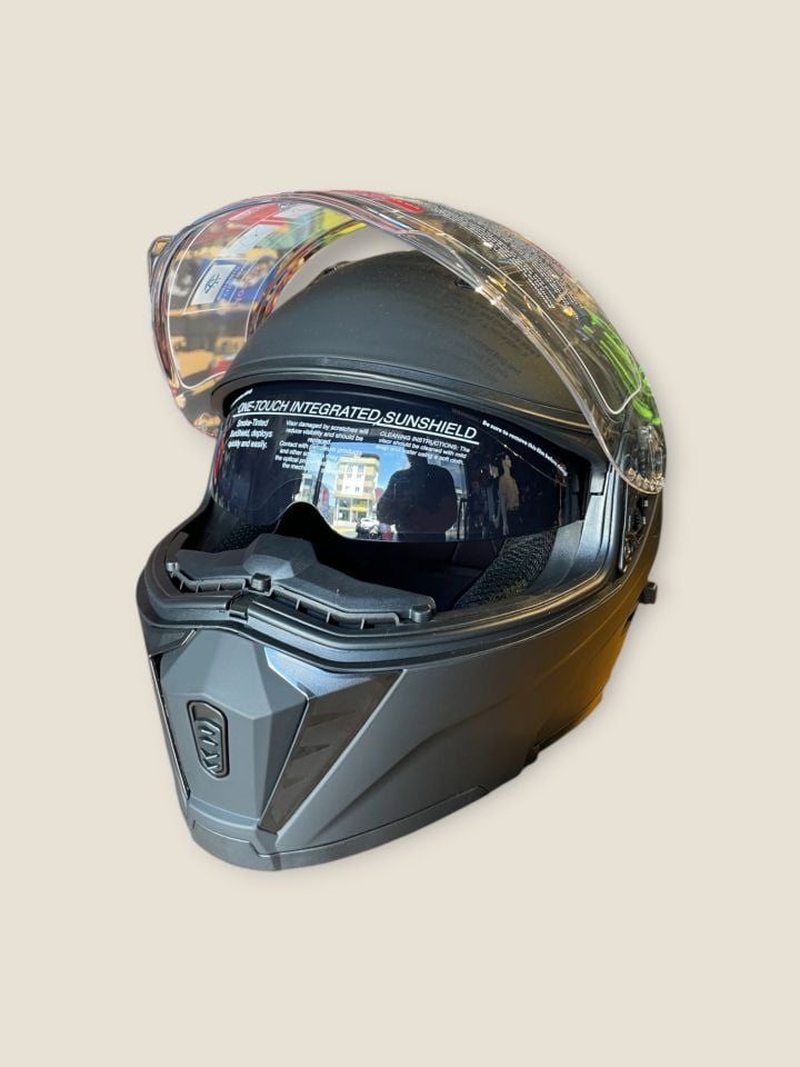 Çene Açılır Güneş Gözlüklü Mattblack JK906